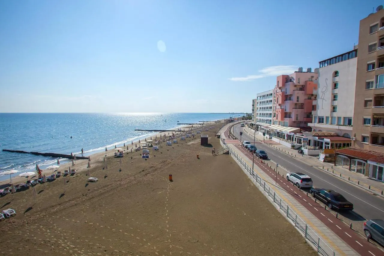 Mackenzie Beachfront Eftyhia Suite Larnaca Cyprus
